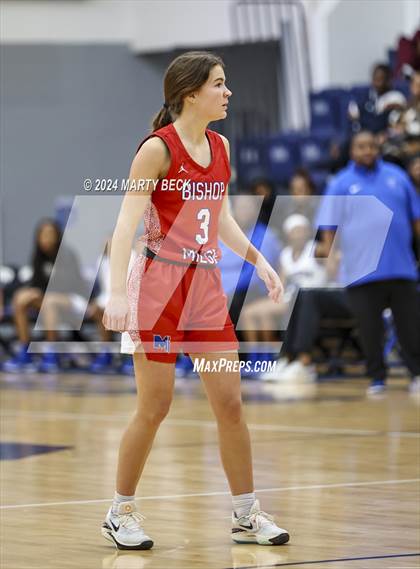 Thumbnail 1 in Bishop Miege vs Vashon (Sophie Cunningham Classic) photogallery.