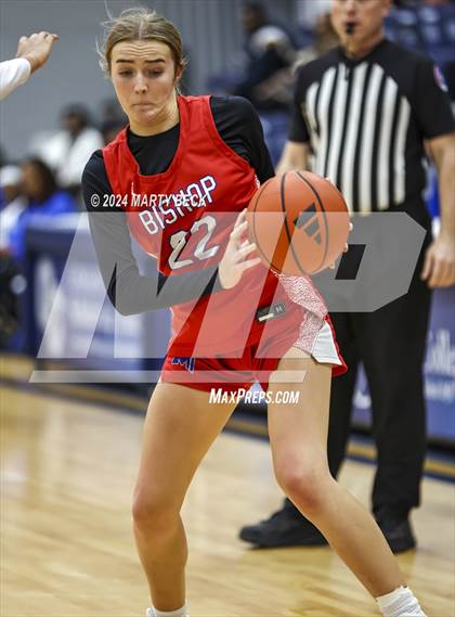 Thumbnail 3 in Bishop Miege vs Vashon (Sophie Cunningham Classic) photogallery.
