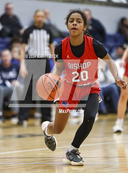 Thumbnail 1 in Bishop Miege vs Vashon (Sophie Cunningham Classic) photogallery.