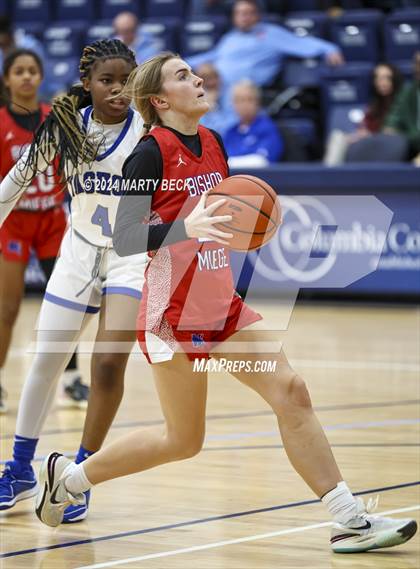 Thumbnail 1 in Bishop Miege vs Vashon (Sophie Cunningham Classic) photogallery.