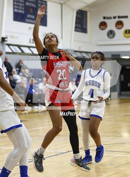 Thumbnail 3 in Bishop Miege vs Vashon (Sophie Cunningham Classic) photogallery.