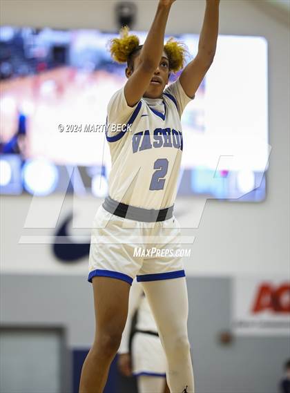 Thumbnail 3 in Bishop Miege vs Vashon (Sophie Cunningham Classic) photogallery.