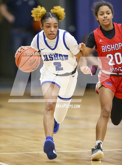 Thumbnail 2 in Bishop Miege vs Vashon (Sophie Cunningham Classic) photogallery.
