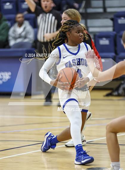 Thumbnail 1 in Bishop Miege vs Vashon (Sophie Cunningham Classic) photogallery.