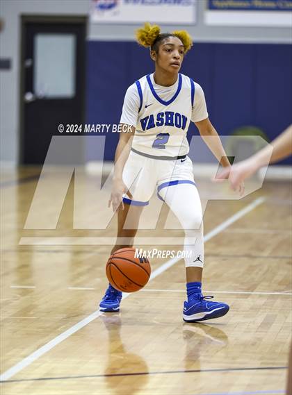 Thumbnail 1 in Bishop Miege vs Vashon (Sophie Cunningham Classic) photogallery.