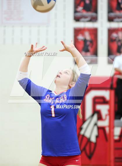 Thumbnail 2 in St. Clair vs Rochester (Chippewa Valley Tournament) photogallery.