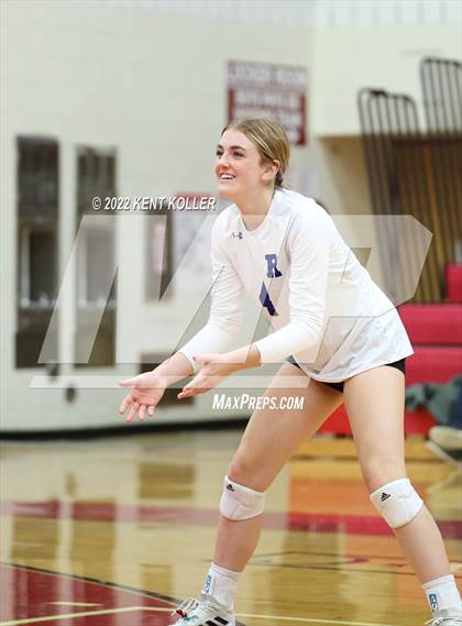 Thumbnail 1 in St. Clair vs Rochester (Chippewa Valley Tournament) photogallery.