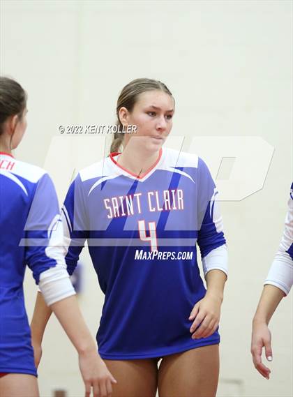 Thumbnail 3 in St. Clair vs Rochester (Chippewa Valley Tournament) photogallery.