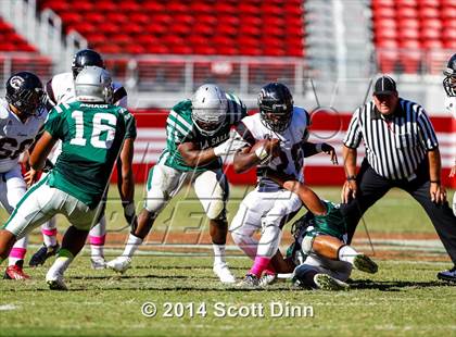 Thumbnail 2 in James Logan vs. De La Salle @ Levi's Stadium photogallery.