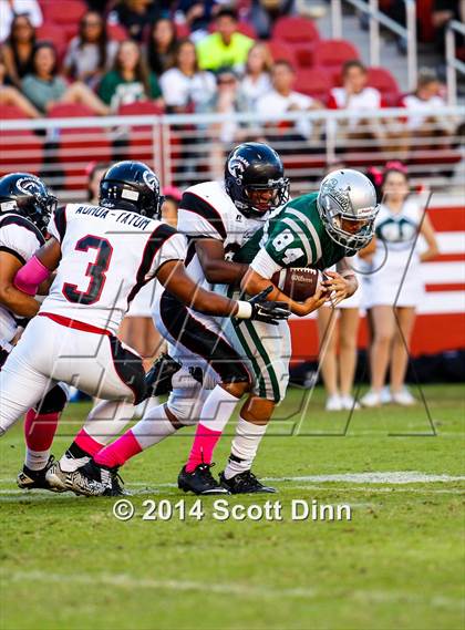 Thumbnail 1 in James Logan vs. De La Salle @ Levi's Stadium photogallery.