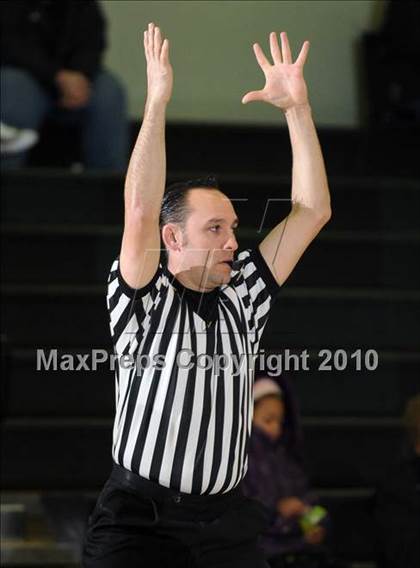 Thumbnail 3 in River City vs. Pioneer (Ram Jam Winter Classic) photogallery.