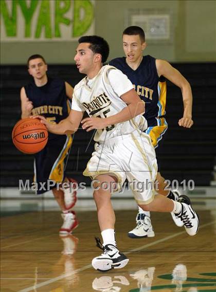 Thumbnail 2 in River City vs. Pioneer (Ram Jam Winter Classic) photogallery.