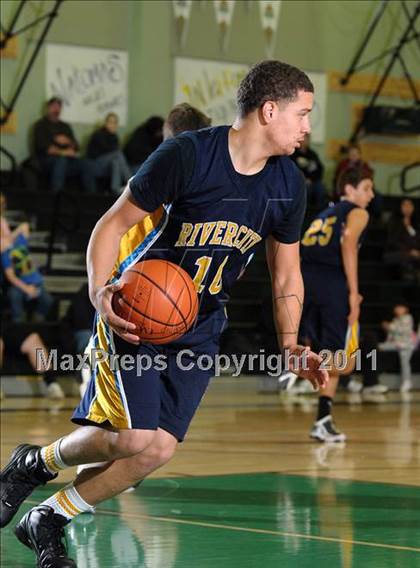 Thumbnail 2 in River City vs. Pioneer (Ram Jam Winter Classic) photogallery.