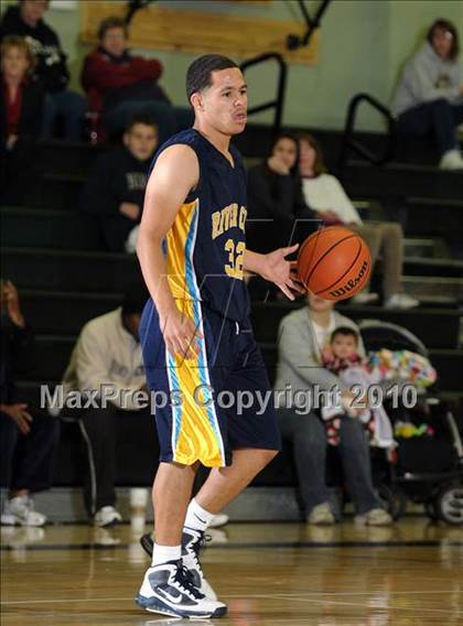 Thumbnail 3 in River City vs. Pioneer (Ram Jam Winter Classic) photogallery.
