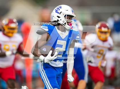 Thumbnail 2 in South Lafourche vs Terrebonne (Jamboree @ E.D. White) photogallery.