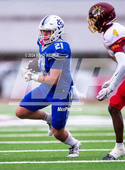 Thumbnail 2 in South Lafourche vs Terrebonne (Jamboree @ E.D. White) photogallery.