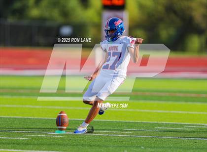 Thumbnail 1 in FR: Moore @ Mustang photogallery.