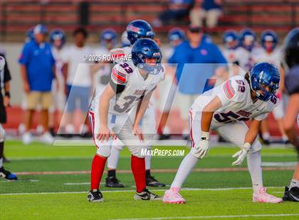 Thumbnail 1 in FR: Moore @ Mustang photogallery.