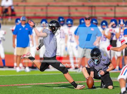 Thumbnail 1 in FR: Moore @ Mustang photogallery.