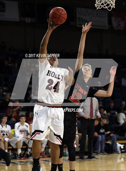 Thumbnail 3 in Holly vs. Ouray  (CHSAA 1A Final) photogallery.