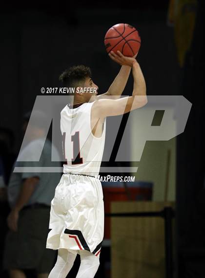 Thumbnail 3 in Holly vs. Ouray  (CHSAA 1A Final) photogallery.