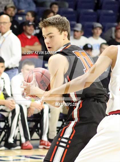 Thumbnail 3 in Holly vs. Ouray  (CHSAA 1A Final) photogallery.