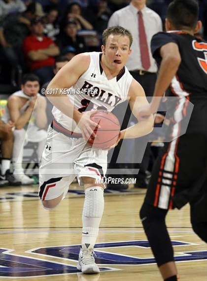 Thumbnail 1 in Holly vs. Ouray  (CHSAA 1A Final) photogallery.