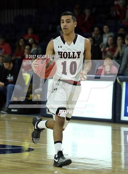Thumbnail 2 in Holly vs. Ouray  (CHSAA 1A Final) photogallery.