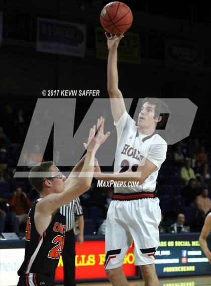 Thumbnail 2 in Holly vs. Ouray  (CHSAA 1A Final) photogallery.