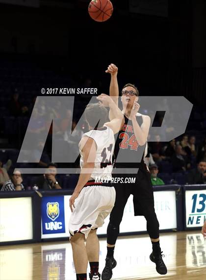 Thumbnail 3 in Holly vs. Ouray  (CHSAA 1A Final) photogallery.