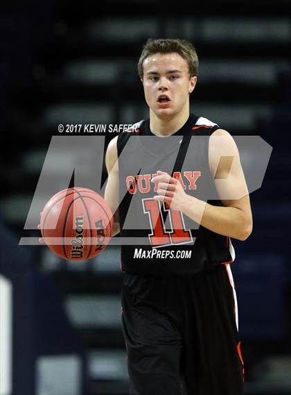 Thumbnail 2 in Holly vs. Ouray  (CHSAA 1A Final) photogallery.