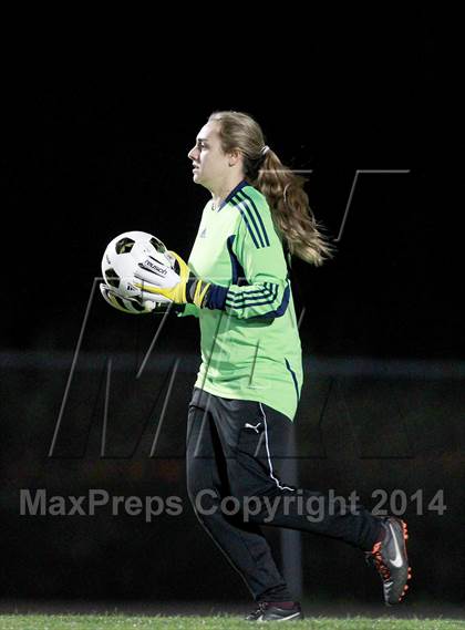 Thumbnail 1 in Las Lomas @ St. Patrick-St. Vincent (CIF NCS D2 Playoffs) photogallery.