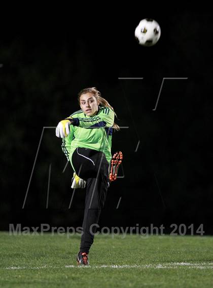 Thumbnail 3 in Las Lomas @ St. Patrick-St. Vincent (CIF NCS D2 Playoffs) photogallery.