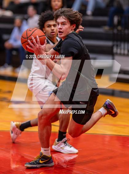 Thumbnail 2 in Northfield Mount Hermon vs Brimmer & May (St. Andrews Holiday Classic) photogallery.