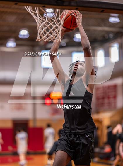 Thumbnail 2 in Northfield Mount Hermon vs Brimmer & May (St. Andrews Holiday Classic) photogallery.