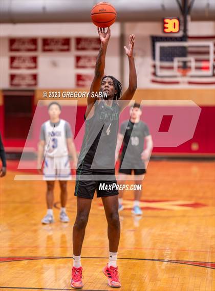Thumbnail 2 in Northfield Mount Hermon vs Brimmer & May (St. Andrews Holiday Classic) photogallery.