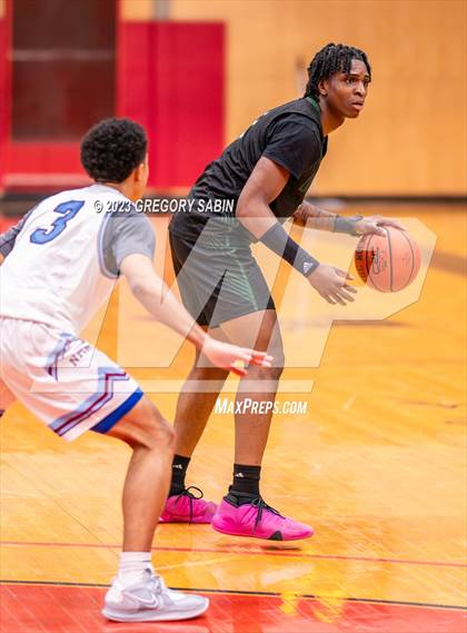Thumbnail 2 in Northfield Mount Hermon vs Brimmer & May (St. Andrews Holiday Classic) photogallery.