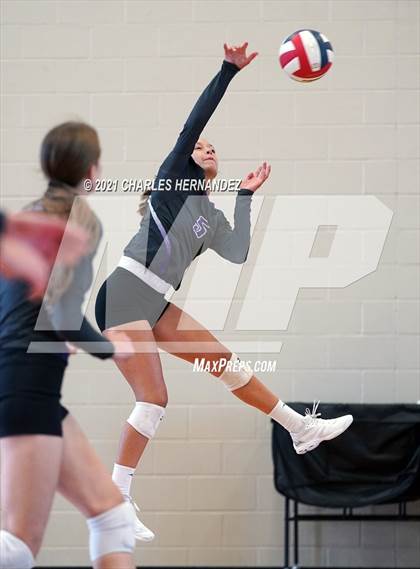 Thumbnail 1 in The Woodlands @ College Station (A Teams) photogallery.