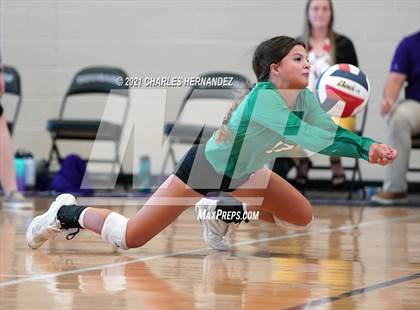 Thumbnail 1 in The Woodlands @ College Station (A Teams) photogallery.