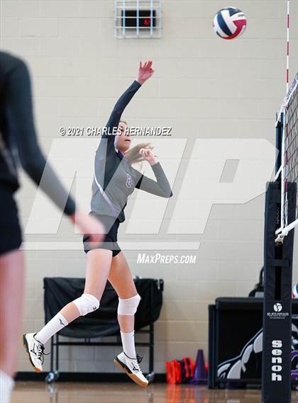 Thumbnail 3 in The Woodlands @ College Station (A Teams) photogallery.