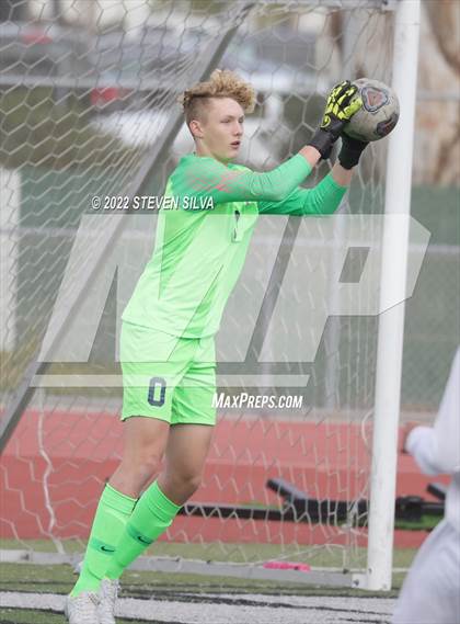 Thumbnail 3 in Perry vs. San Pasqual (27th Annual SoCal Soccer Classic) photogallery.