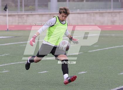 Thumbnail 2 in Perry vs. San Pasqual (27th Annual SoCal Soccer Classic) photogallery.