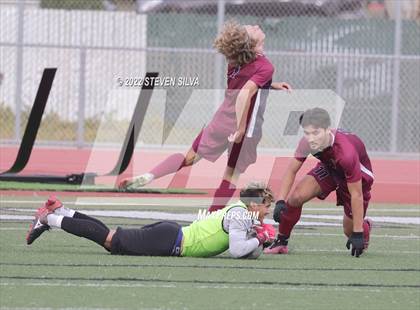 Thumbnail 2 in Perry vs. San Pasqual (27th Annual SoCal Soccer Classic) photogallery.