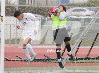 Thumbnail 1 in Perry vs. San Pasqual (27th Annual SoCal Soccer Classic) photogallery.