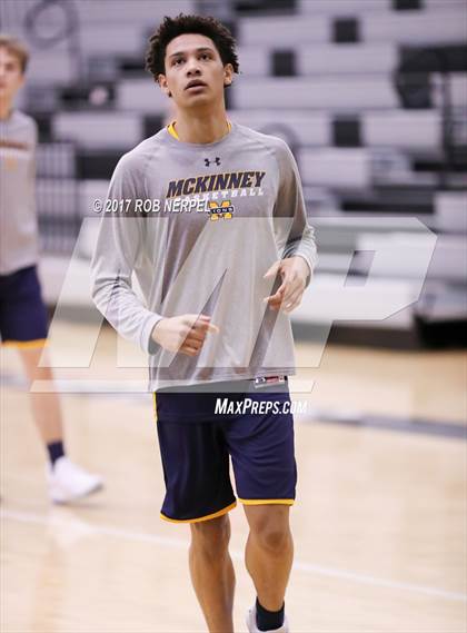 Thumbnail 1 in McKinney @ Guyer photogallery.