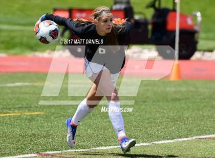 Thumbnail 3 in Mountain Vista vs. Grandview (CHSAA 5A Semifinal) photogallery.