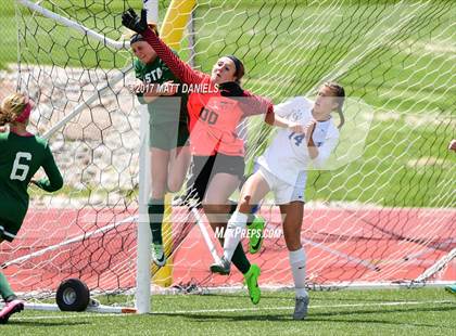 Thumbnail 2 in Mountain Vista vs. Grandview (CHSAA 5A Semifinal) photogallery.