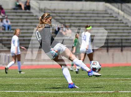 Thumbnail 2 in Mountain Vista vs. Grandview (CHSAA 5A Semifinal) photogallery.