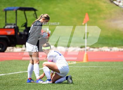 Thumbnail 2 in Mountain Vista vs. Grandview (CHSAA 5A Semifinal) photogallery.