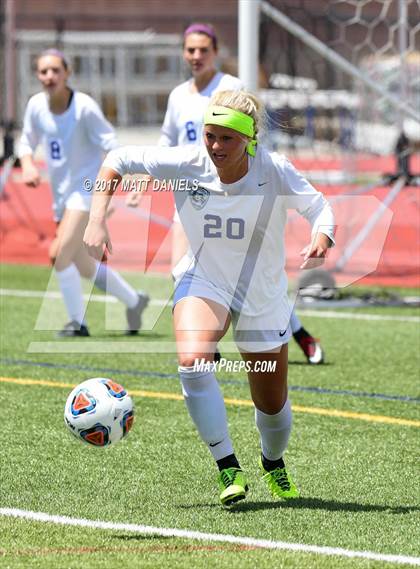 Thumbnail 3 in Mountain Vista vs. Grandview (CHSAA 5A Semifinal) photogallery.